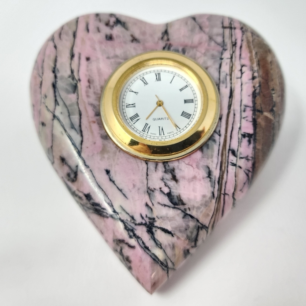 Vintage Pink Heart Shaped Stone Tabletop Clock - Picture 1 of 10